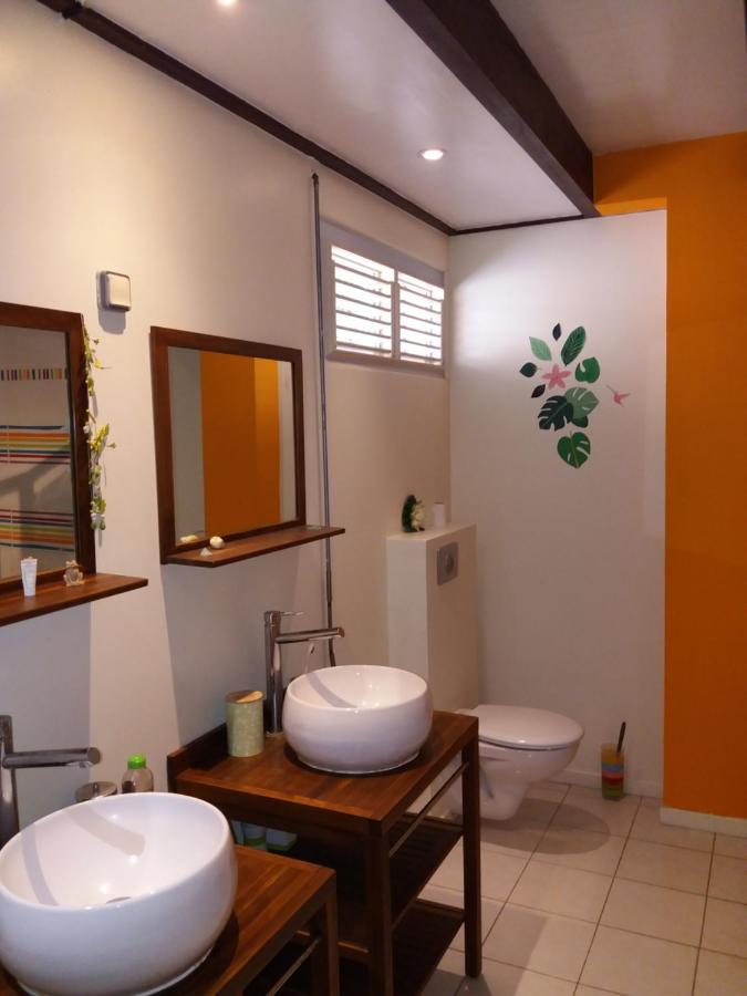 Chambre D'Hote Et Loft Dans Maison De Charme Piscine A Debordement La Villa Gialla Schoelcher Zewnętrze zdjęcie