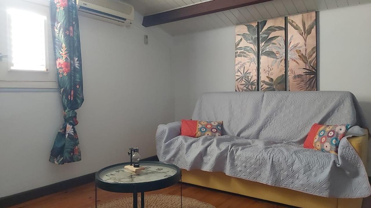 Chambre D'Hote Et Loft Dans Maison De Charme Piscine A Debordement La Villa Gialla Schoelcher Zewnętrze zdjęcie